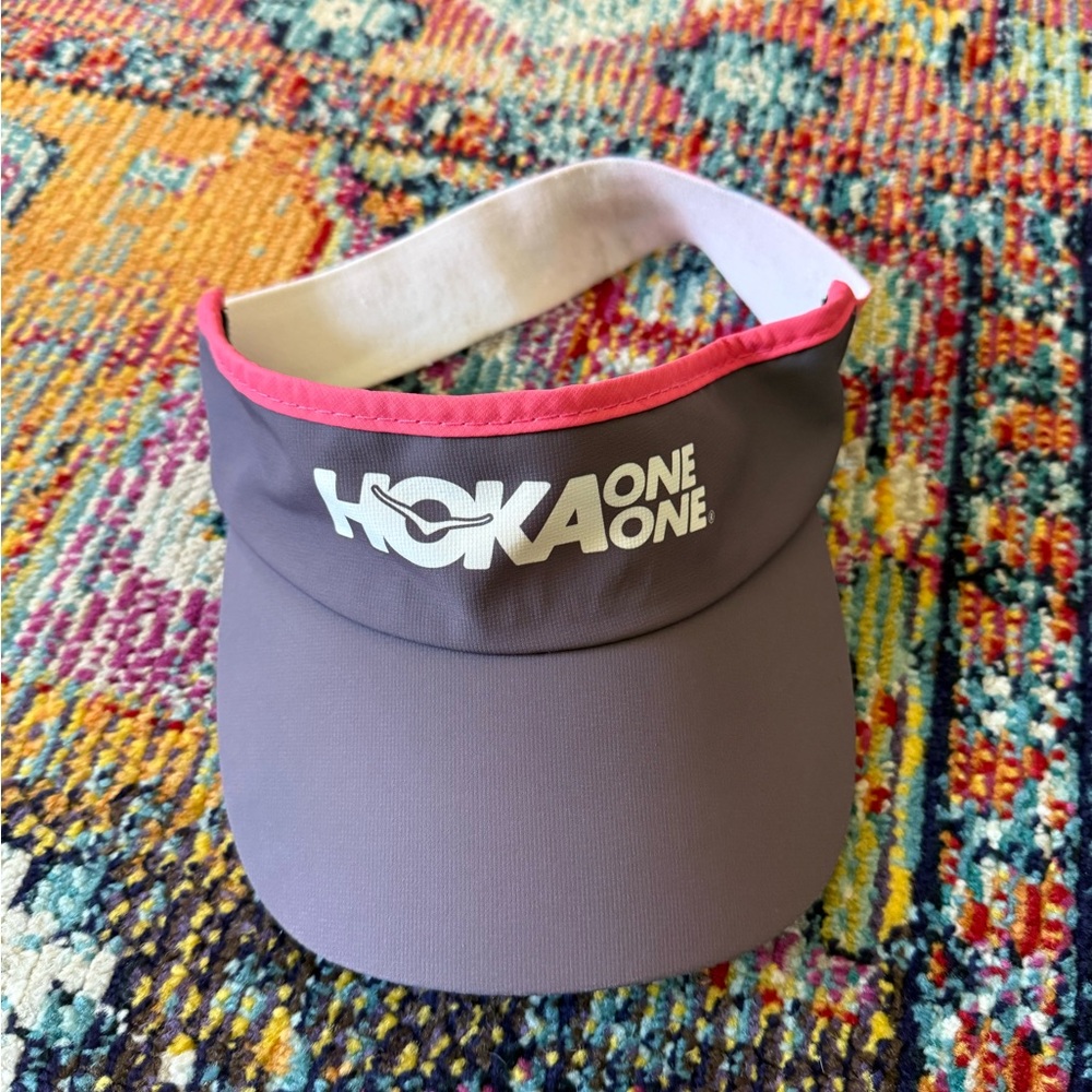 Hoka One One women’s visor
